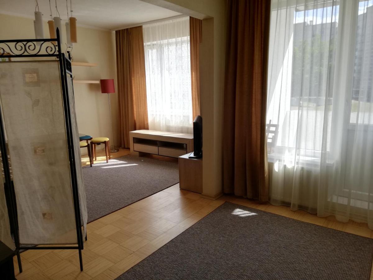 15 Minutes From The Beach And City Center 7 Minutes From The Airport Riga Exteriör bild