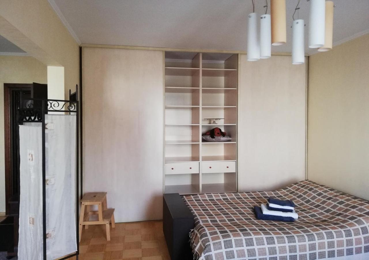 15 Minutes From The Beach And City Center 7 Minutes From The Airport Riga Exteriör bild
