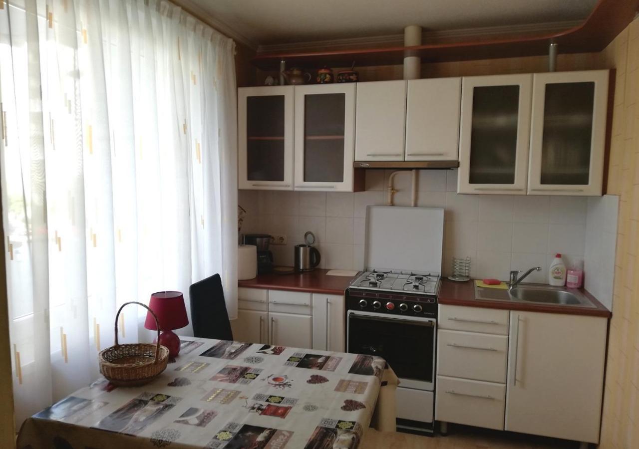 15 Minutes From The Beach And City Center 7 Minutes From The Airport Riga Exteriör bild